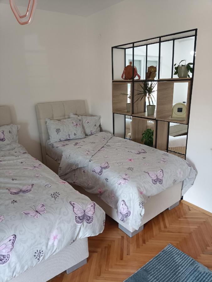 Big Apartment Veles Eksteriør billede